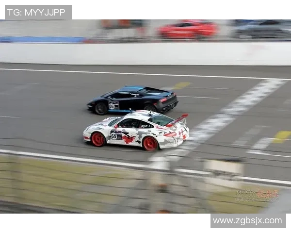 广州足球队在世界锦标赛中的耐力表现分析与点评 广州足球队在世界锦标赛中的耐力表现分析与点评