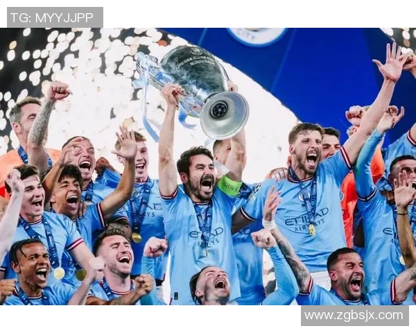 视频记录下足球明星逆境中被救助的感人瞬间