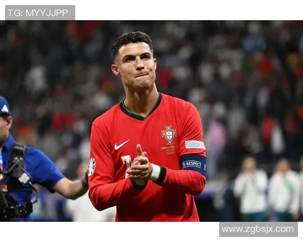 足球明星中哪些人以良好的口碑和职业精神赢得了球迷的喜爱和尊重